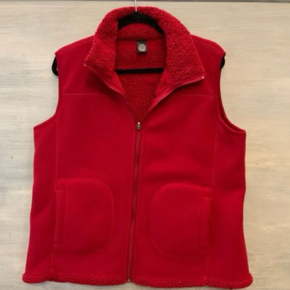 Hannah Reversible Fleece Sherpa Vest Red Size Large Good Condition